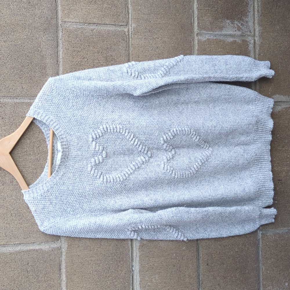 Lauren Conrad heart boucle sweater in a light gray or marled gray color. XL - Picture 2 of 10